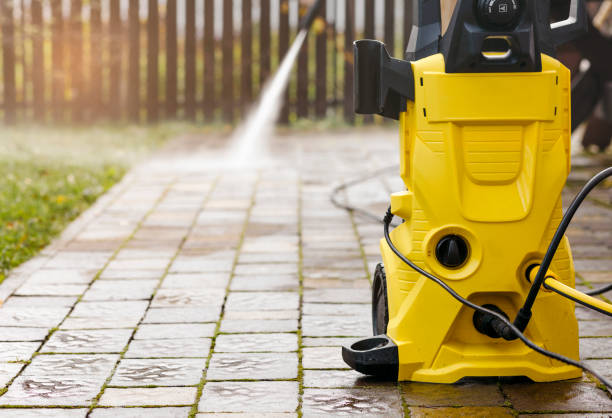 Playground Equipment Cleaning in Addison, TX